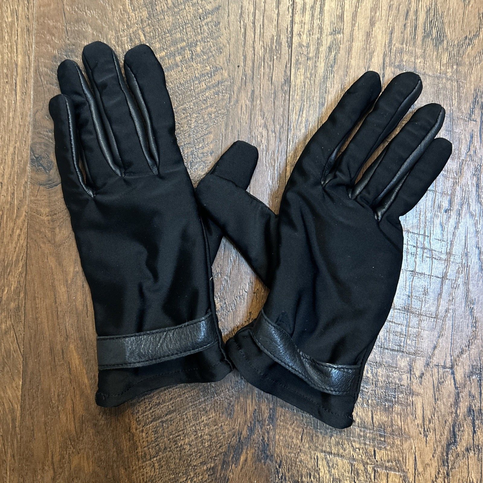 Echo Black Winter Gloves Women’s Medium Leather Trim Fleece Lined